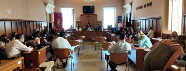 Via Saragat e PNRR, opposizione sul pezzo