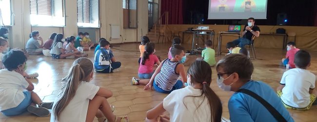 Cyberbullismo, Falco (Corecom Campania): “Monitorare i social dei figli per denunciare casi di violenza”