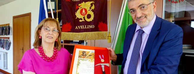 Al Comando dei Vigili del Fuoco di Avellino cerimonia di pensionamento del Direttore Lippo