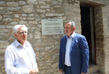 Il Presidente della Provincia Di Maria in visita al frantoio di Pietrelcina