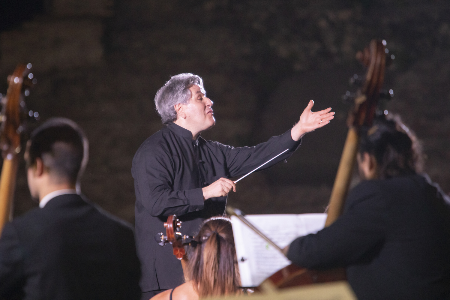 Sir Pappano torna nel Sannio: in scena al Teatro Romano con l’OFB