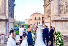 Matrimoni civili, per la prima volta un “si” ai piedi dell’Arco di Traiano di Benevento