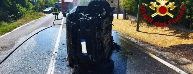 Grottaminarda| Auto sbanda, si ribalta e s’incendia: 35enne in ospedale