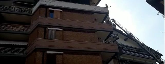 Avellino| Incendio in un appartamento di Parco Abate, donna portata in salvo dai vigili del fuoco