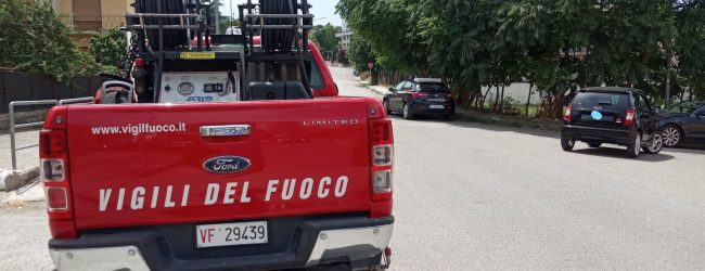 Benevento|Contenitori raccolta differenziata in fiamme: danneggiate pedane e una vettura