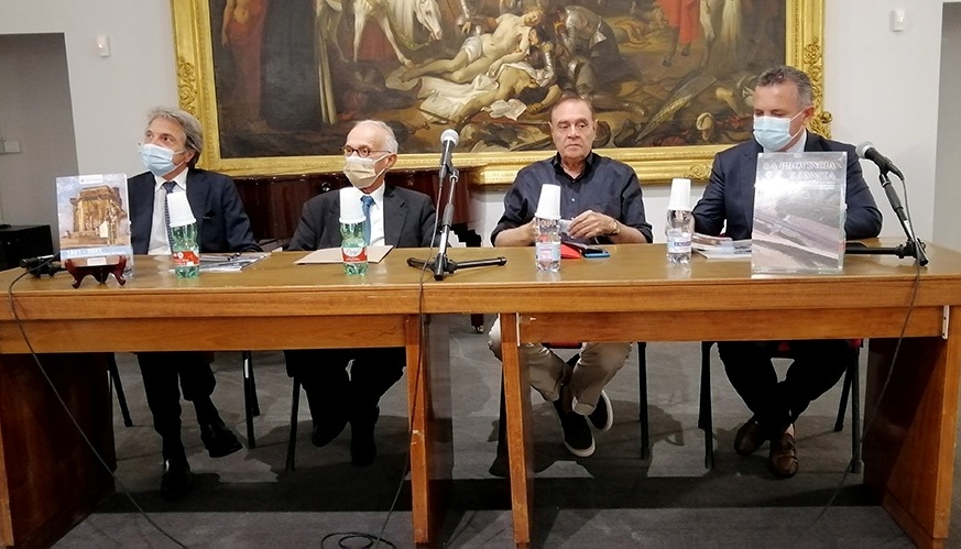 Benevento|Presentato il saggio “1861 – 2021. 160 anni di autonomia per il futuro del Sannio”