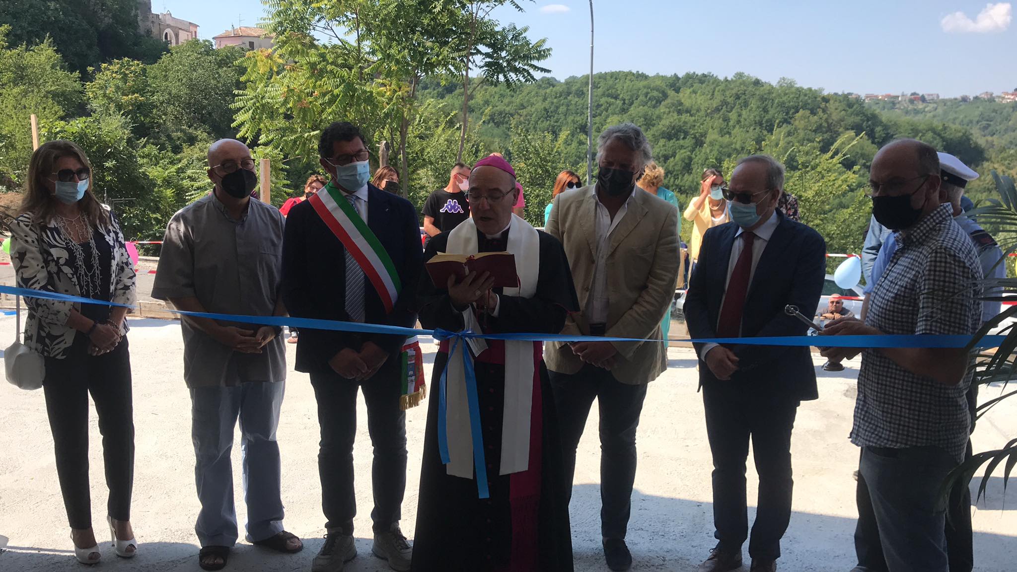 Accrocca inaugura a Ceppaloni Centro Pastorale di San Nicola Vescovo