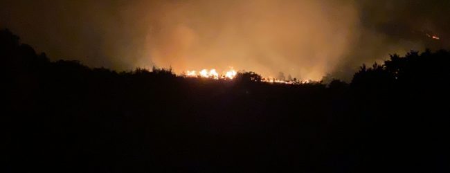 Ancora incendi, flagellato dalle fiamme il bosco “Pietra Piana” a Sant’Agata De Goti