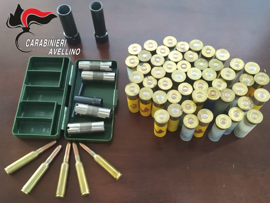 Serino| Detenzione illegale di parti di armi e munizioni, denunciato 60enne
