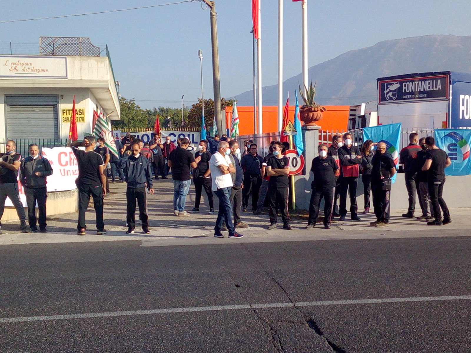 Fim- Fiom e Uilm: Dema riveda la sua decisione sui siti campani e pugliesi