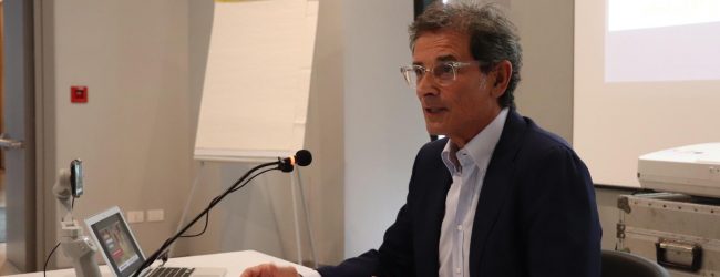 Perifano ringrazia Corona per il sostegno e conferma: “Nessun incarico”