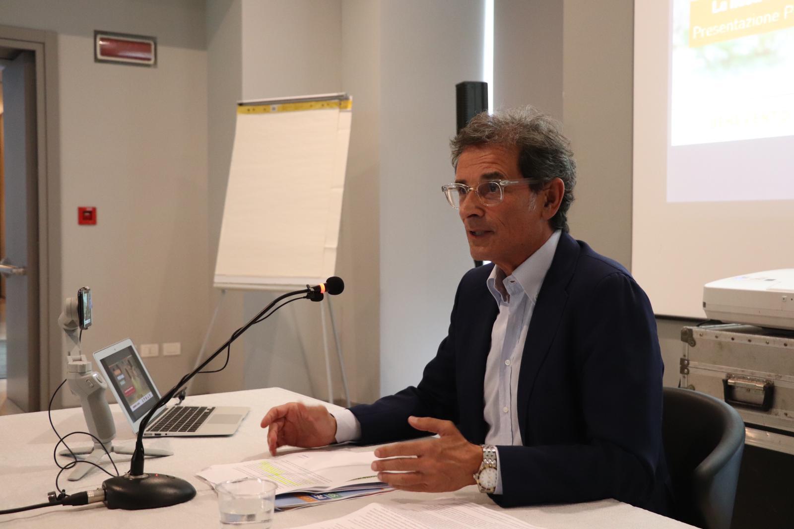 Perifano ringrazia Corona per il sostegno e conferma: “Nessun incarico”