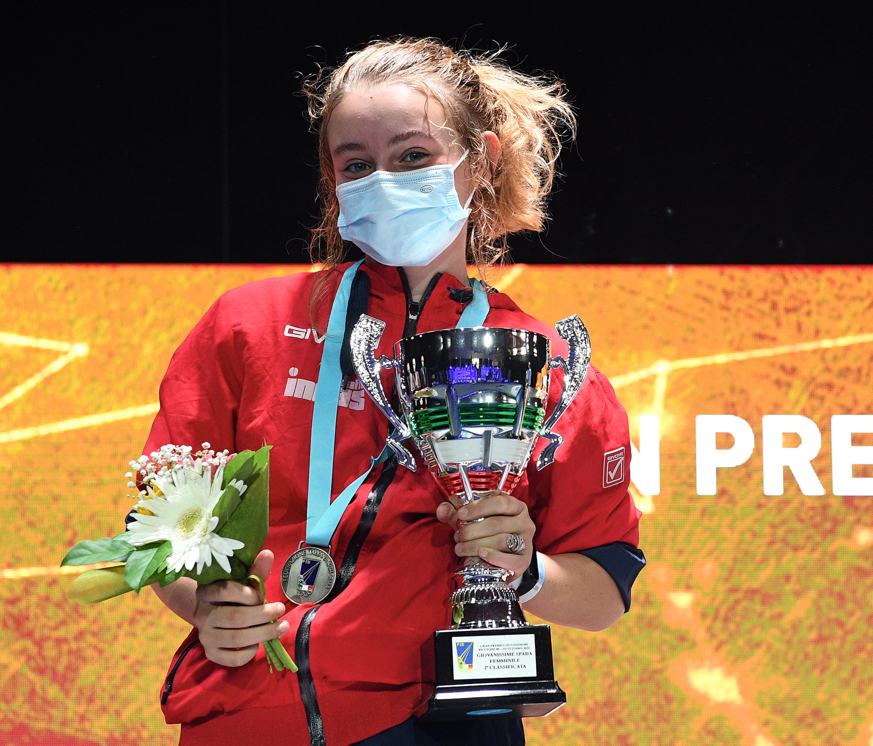 Scherma| La sannita Nina De Curtis campionessa italiana di spada nella categoria giovanissimi. Esulta l’Accademia Olimpica Beneventana