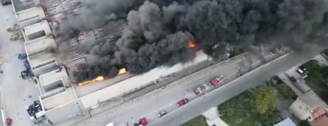 Incendio Airola, domani scuole chiuse in diversi comuni della Valle Caudina
