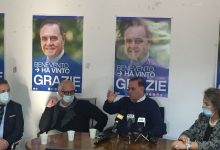 Clemente Mastella commenta la sua rielezione in conferenza stampa