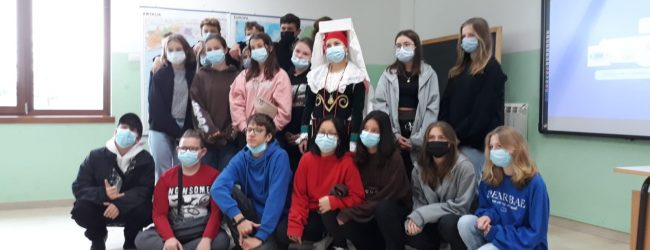 “Erasmus plus”: gli studenti di Mrokòw visitano l’Istituto scolastico di Montefalcone di Val Fortore