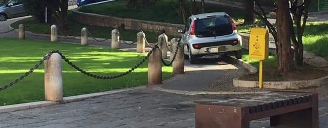 Benevento/Auto nell’area dell’Arco di Traiano, denunciato 89enne