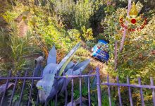 Avellino| Incidente stradale, Fiat Panda finisce in una scarpata: 2 feriti al “Moscati”