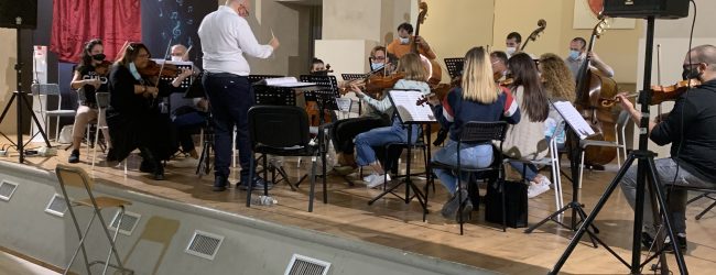 Benevento|Al Teatro San Vittorino riprende il Festival d’Autunno 2021 con la consegna a sette studenti delle borse di studio donate dal Rotary club Benevento