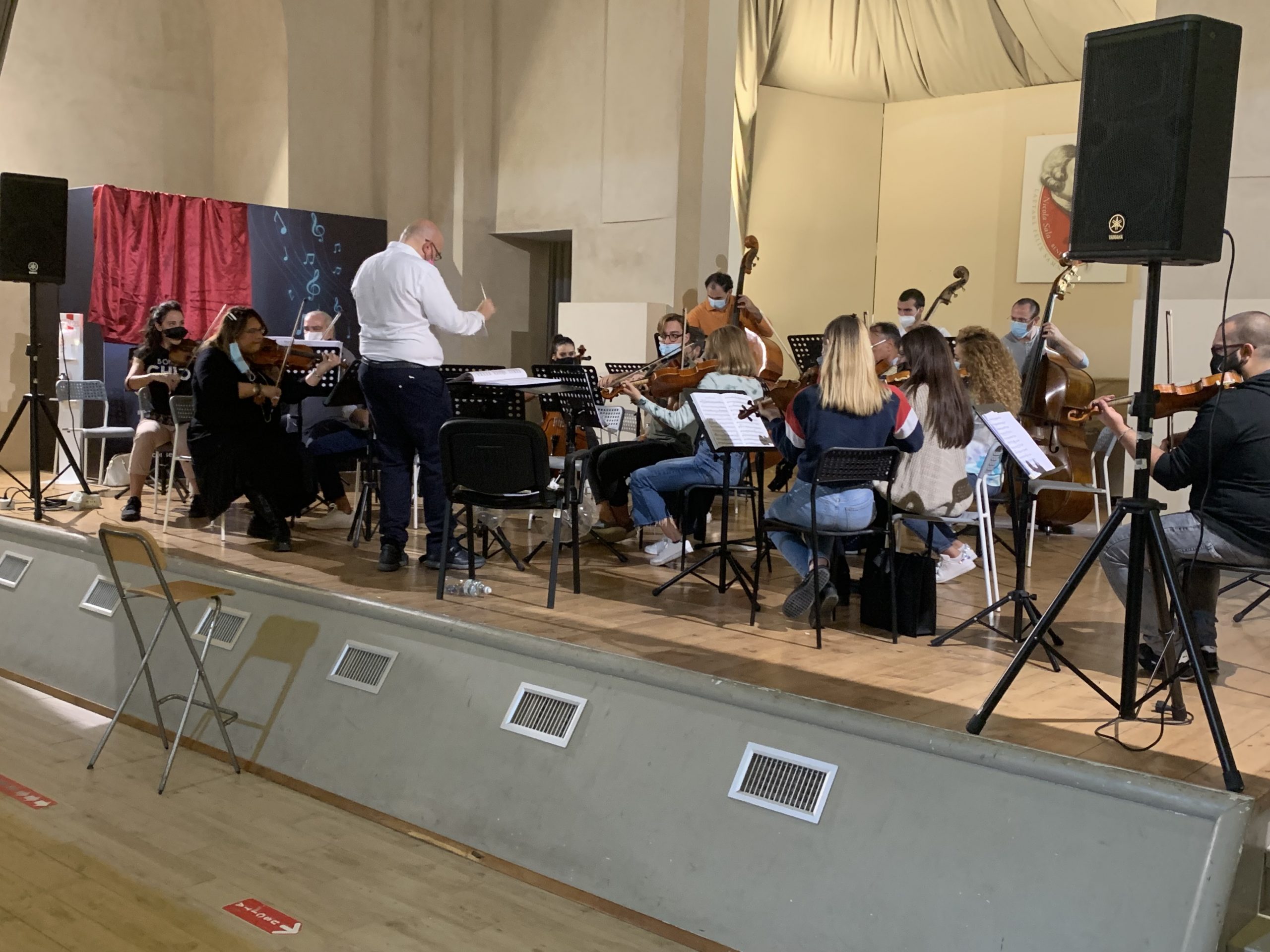 Benevento|Al Teatro San Vittorino riprende il Festival d’Autunno 2021 con la consegna a sette studenti delle borse di studio donate dal Rotary club Benevento