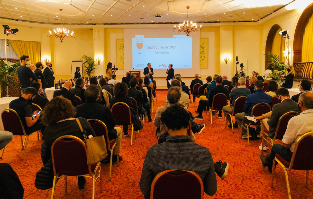 “Sud Top Wine”, premiati a Taormina i migliori vini irpini