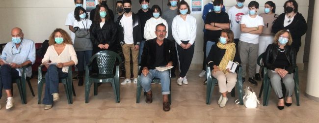 L’ITI Bosco Lucarelli sale sul palco per “La Penolopiade”, opera vincitrice del concorso “Scrivere il Teatro”