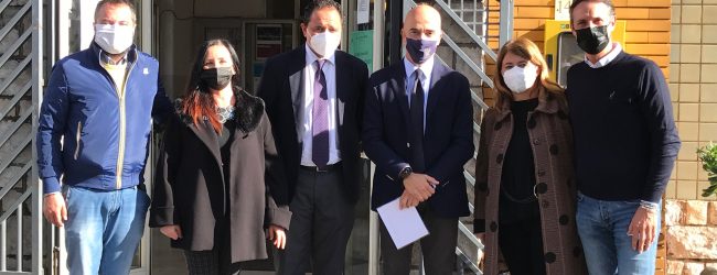 Telese Terme|Visita del Questore di Benevento. Una proposta per la creazione di una rete di sostegno alle donne in difficoltà |