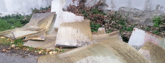 S. Nicola Manfredi|De Bellis denuncia: “Discarica a cielo aperto dietro al cimitero. Vernillo deve delle risposte ai cittadini”