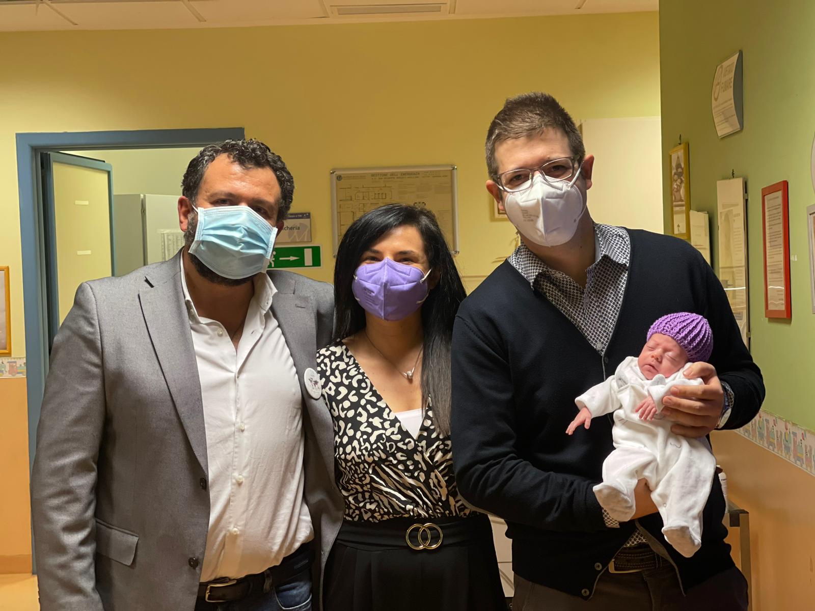 Avellino| Prematuri al “Moscati”: va a casa il piccolo Angelo, era nato di 600 grammi. Il papà: mio figlio è un guerriero