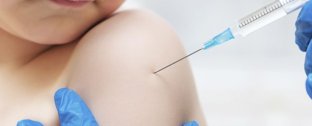 Vaccino, l’Ema autorizza Pfizer per bambini 5-11 anni