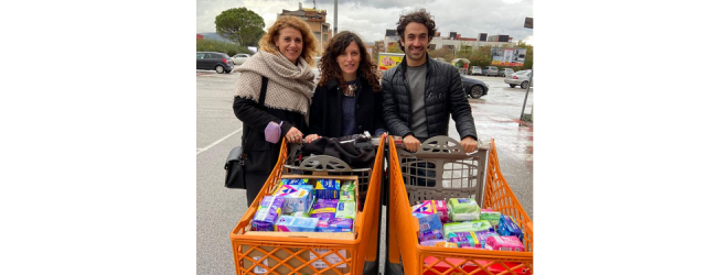 Civico 22: una colletta alimentare con l’aggiunta di prodotti igienici femminili: il ciclo non e’ un lusso