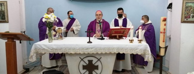 Commemorazione dei defunti, l’Arcivescovo Felice Accrocca celebra la Messa al Cimitero