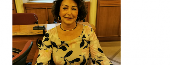 Consiglio comunale Benevento, De Stasio: interrogato il sindaco non risponde e lascia l’aula