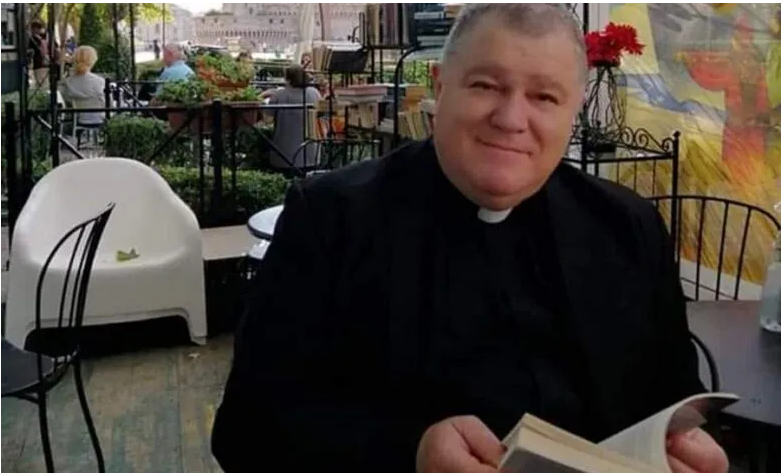 Paupisi|Funerali Don Raffaele, il sindaco anticipa la chiusura delle scuole