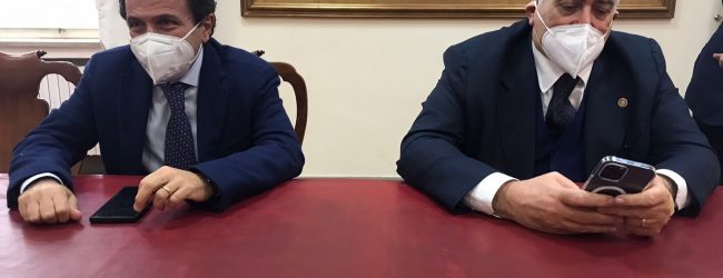 Vaccini, Volpe: “Indietro con le terze dosi, bisogna accelerare”