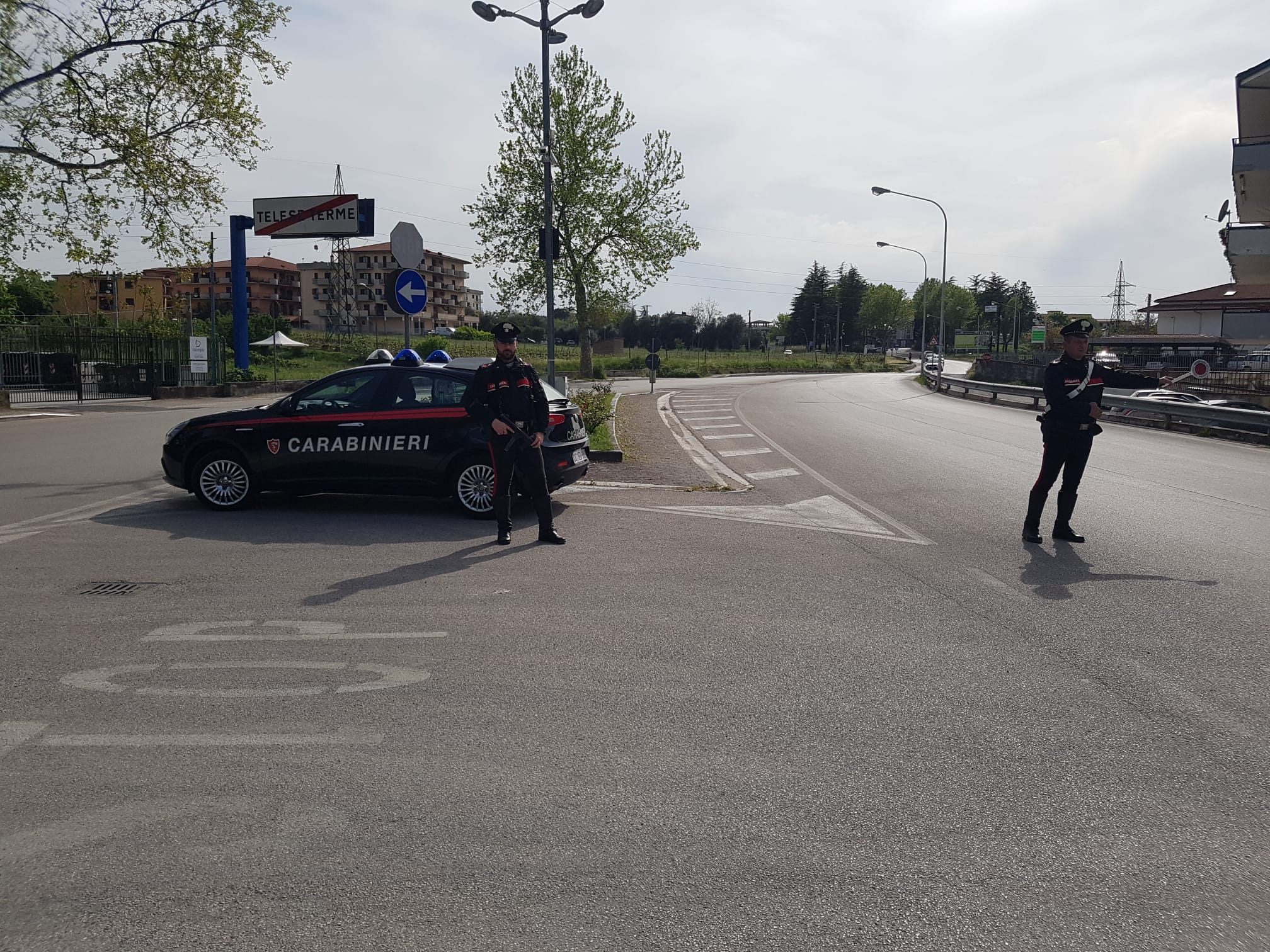 Telese Terme: 11 giovani denunciati per rissa aggravata e porto abusivo di armi