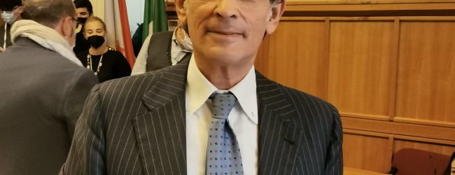 Lavoratori Eav, Perifano: “Mastella intervenga, grave se ai proclami elettorali non seguissero i fatti”