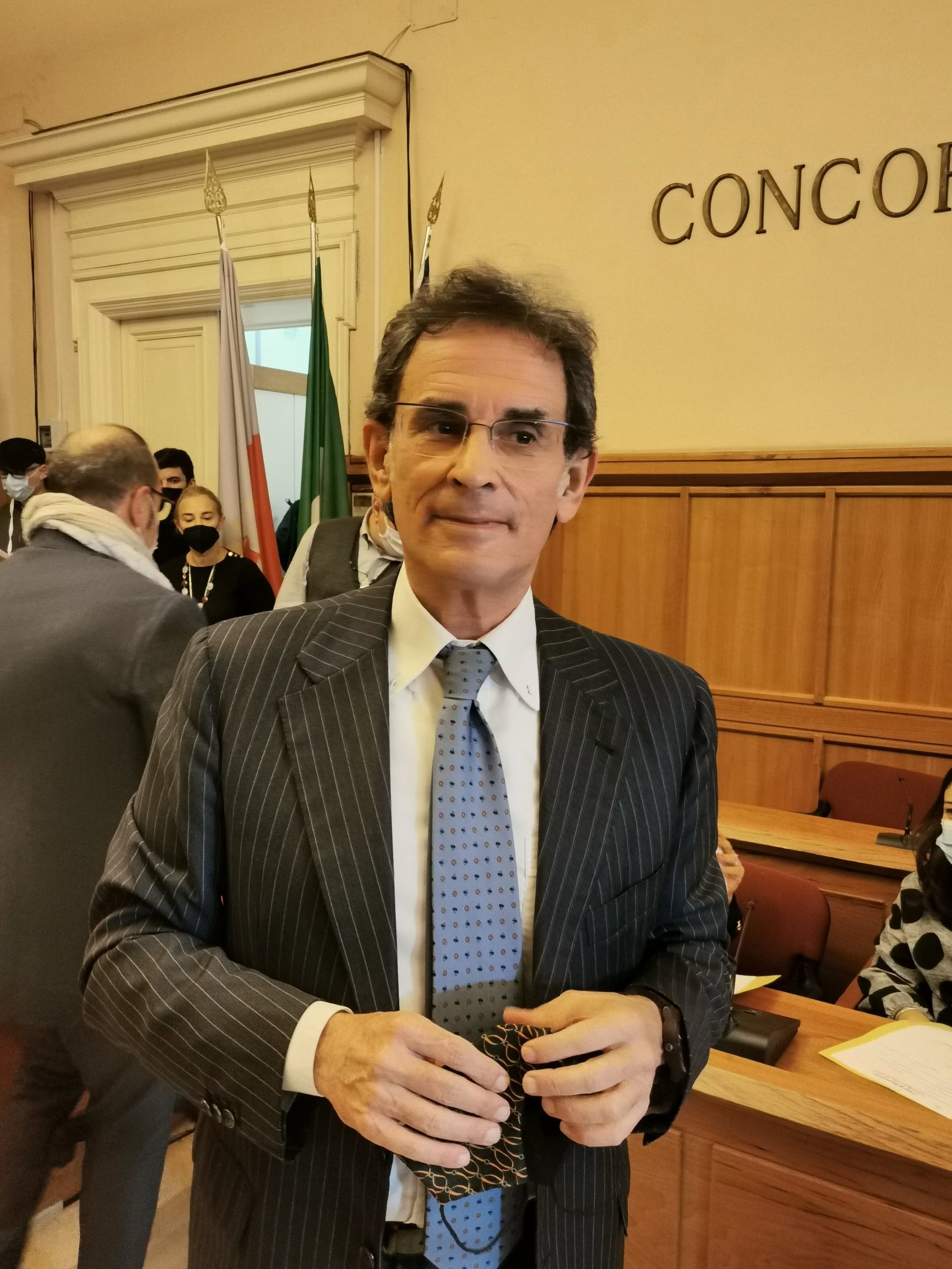 Lavoratori Eav, Perifano: “Mastella intervenga, grave se ai proclami elettorali non seguissero i fatti”