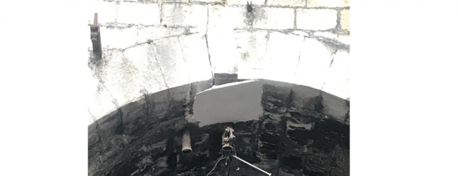 La segnalazione a Pantano: sulla pista ciclo-pedonale ‘si stacca’ pezzo di cornicione della Galleria