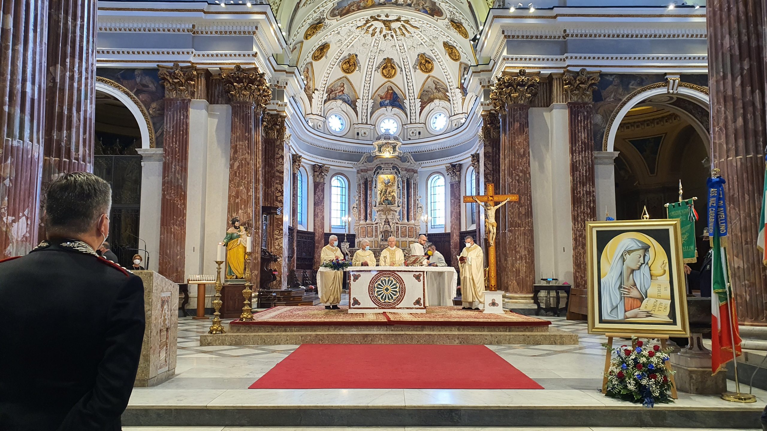 Avellino| Virgo Fidelis e “Giornata dell’Orfano”, in cattedrale la messa celebrata dal vescovo Aiello