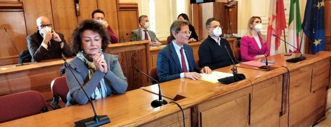 Via Saragat, transazione irregolare