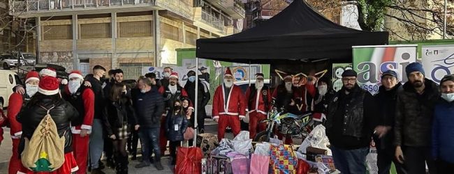 Avellino| “Babbo Natale in Moto”, Asi e bikers consegnano i doni ai bambini