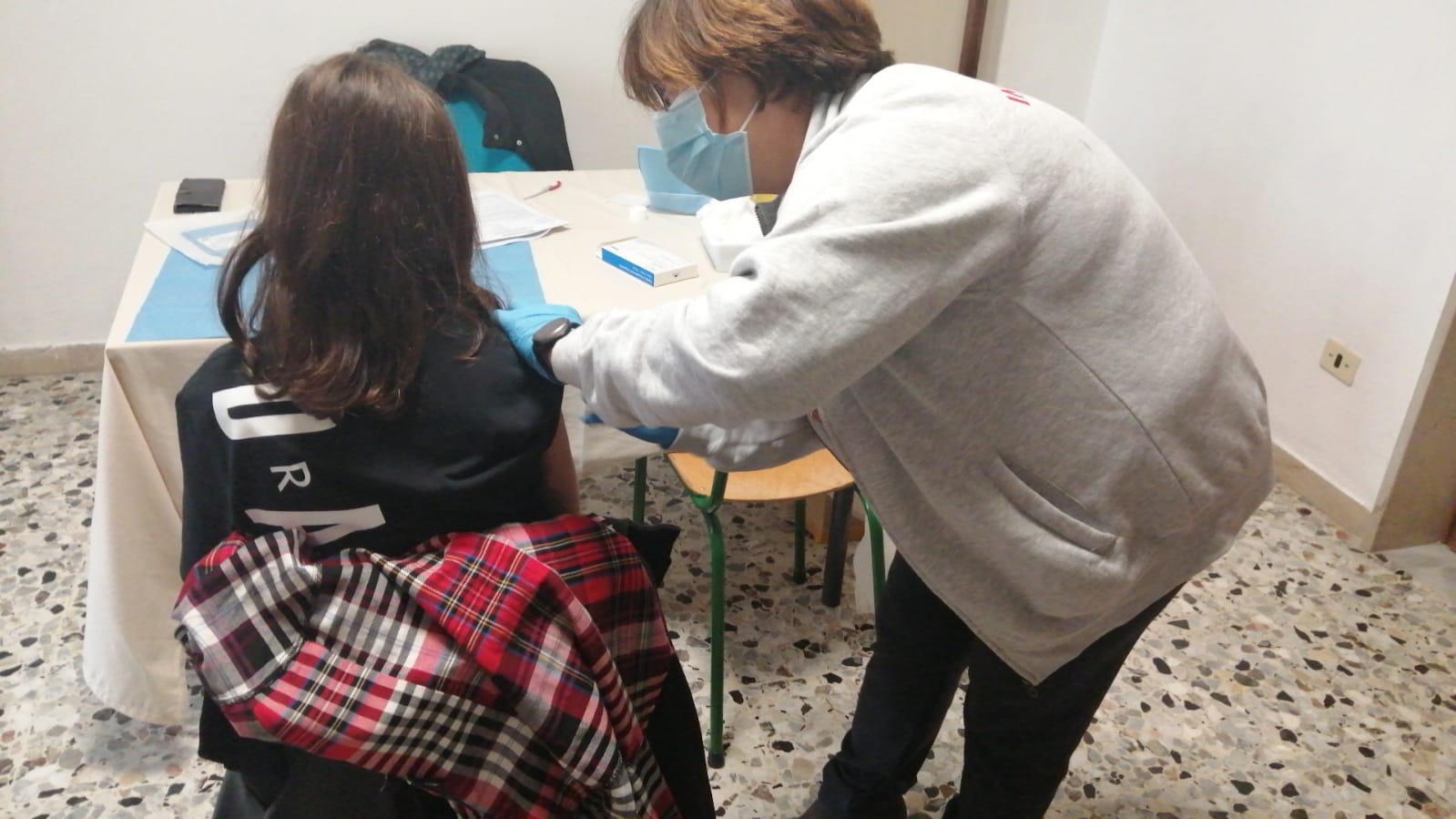 Domani open day senza prenotazione negli hub irpini: il numero di dosi a disposizione