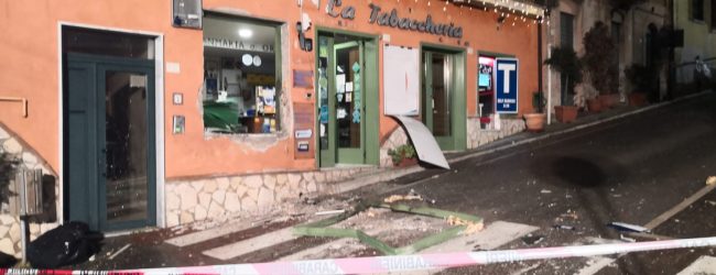 Paura a San Leucio del Sannio : esplosione davanti ad una tabaccheria