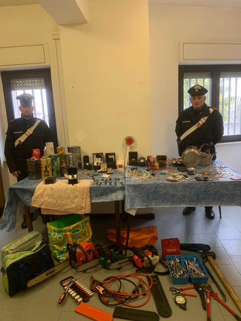 Cerreto Sannita, eseguiti quattro arresti per furto in abitazione