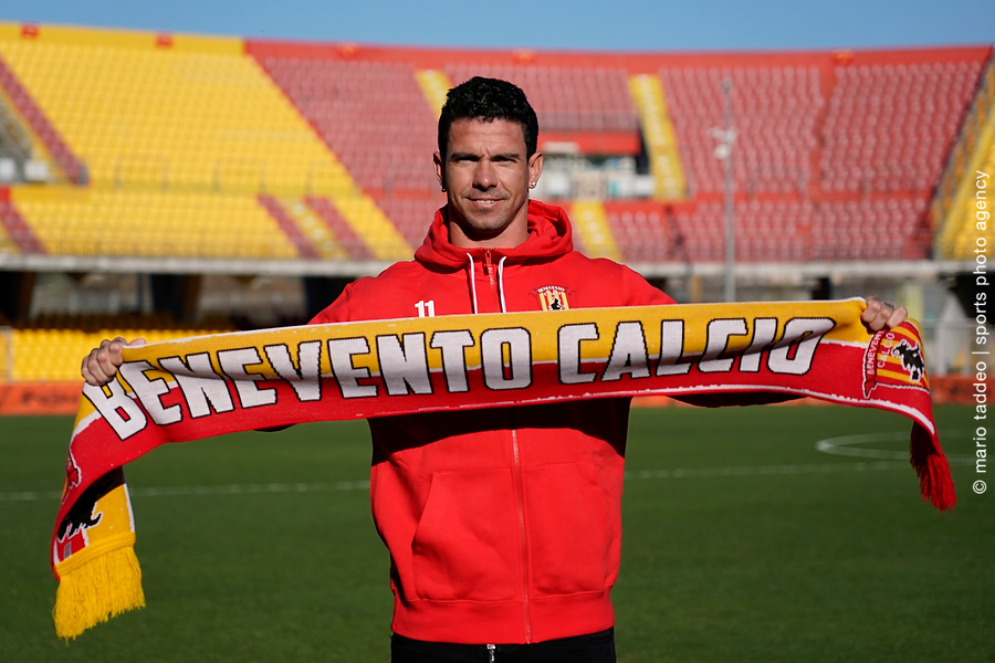 Benevento, ufficiale anche Farias