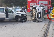 Avellino| Scontro tra due auto, utilitaria si ribalta: donna trasportata all’ospedale “Moscati”