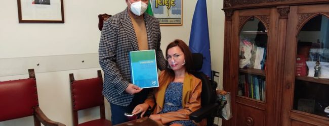 Telese Terme: attacco no-vax sulla pagina social del presidente del consiglio comunale Maria Venditti. “Segnalerò l’accaduto”