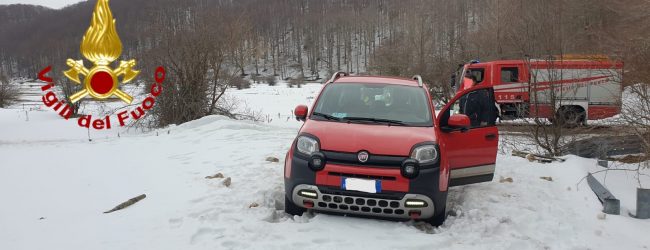 Calabritto| Bloccato sulla neve, un uomo percorrere 12km a piedi per richiedere aiuto