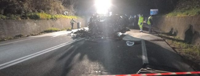 Telesina: scontro tra due auto, un morto e due feriti